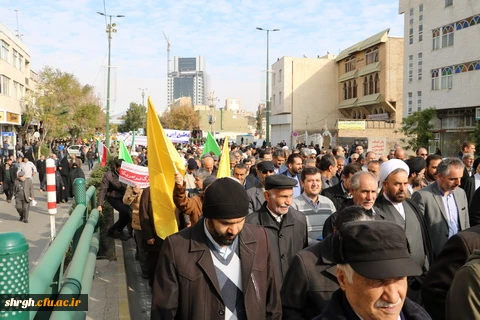 راهپیمایی مسئولین اساتید ودانشجویان دانشگاه فرهنگیان استان قزوین به همراه مردم انقلابی وهمیشه درصحنه قزوین علیه اغتشاش گران وآشوبگران واربابان آنها 6